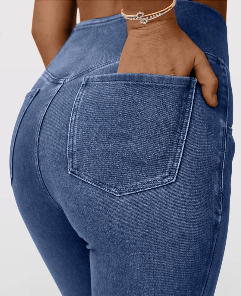 Calça Jeans de Cintura Alta Cruzada [PROMOÇÃO EXCLUSIVA - SÓ HOJE]