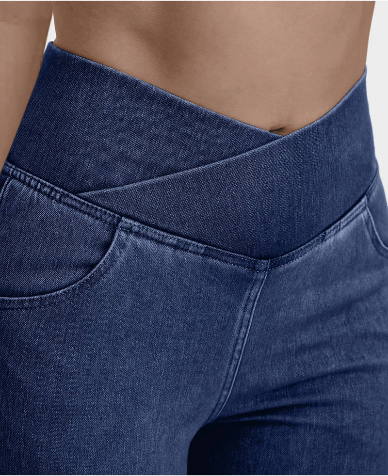 Calça Jeans de Cintura Alta Cruzada [PROMOÇÃO EXCLUSIVA - SÓ HOJE]